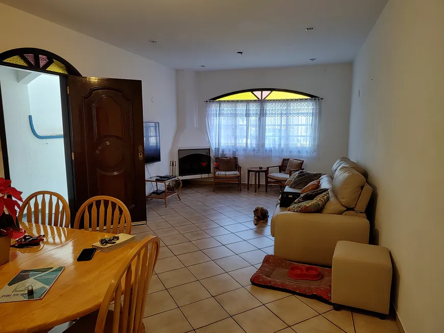 Foto 1 de Casa de Condomínio com 4 Quartos à venda, 280m² em Morumbi, São Paulo