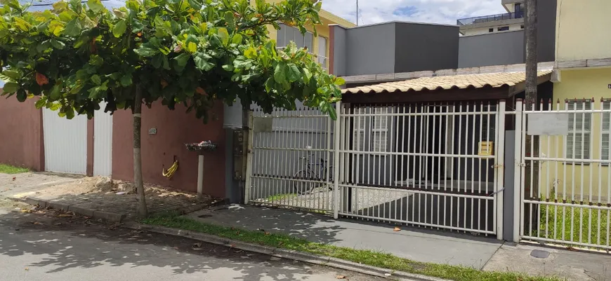 Foto 1 de Casa com 2 Quartos à venda, 60m² em Caioba, Matinhos