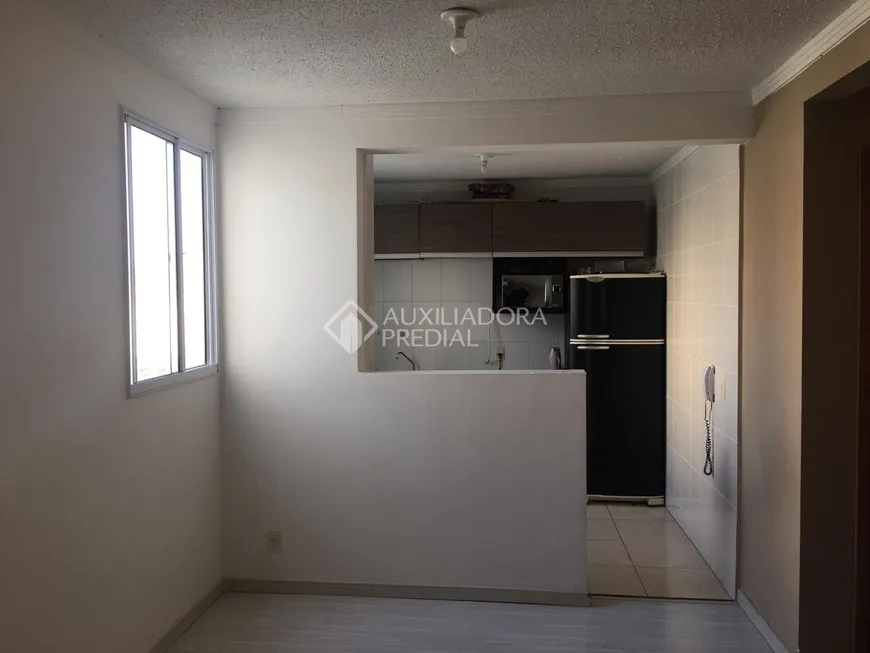 Foto 1 de Apartamento com 2 Quartos à venda, 44m² em Jardim Leopoldina, Porto Alegre