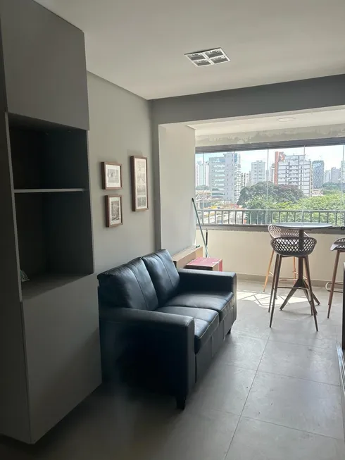 Foto 1 de Apartamento com 1 Quarto para alugar, 30m² em Moema, São Paulo