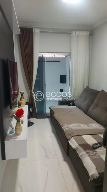 Foto 1 de Casa com 2 Quartos à venda, 200m² em Sao Joao, Araguari