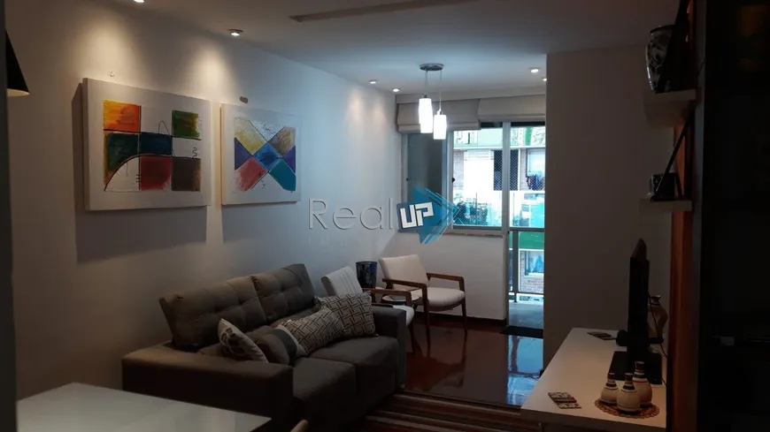 Foto 1 de Apartamento com 2 Quartos à venda, 68m² em Botafogo, Rio de Janeiro