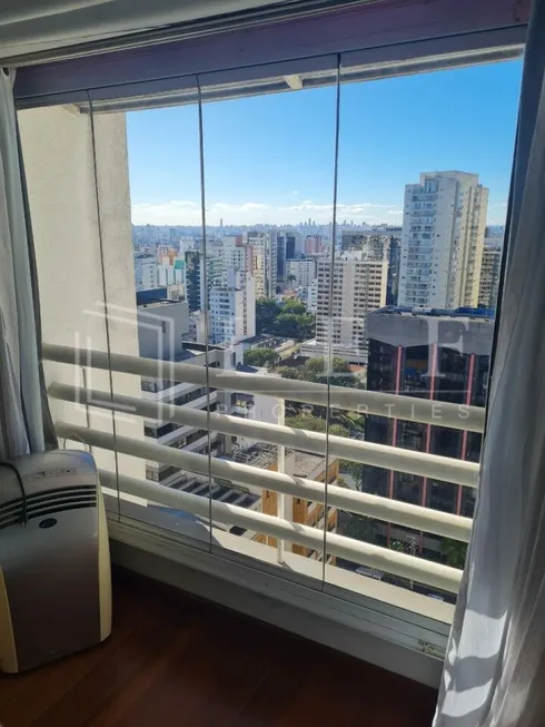 Foto 1 de Cobertura com 3 Quartos à venda, 135m² em Bela Vista, São Paulo