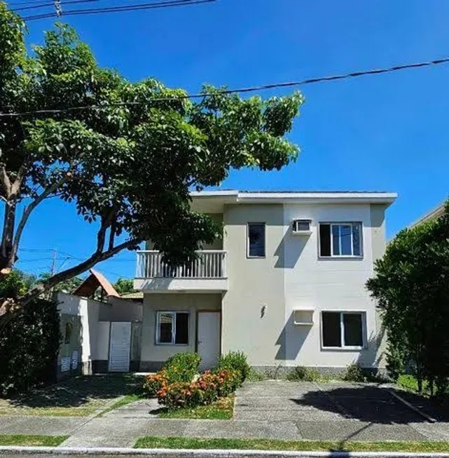 Foto 1 de Casa com 3 Quartos à venda, 150m² em Centro, Cafezal do Sul