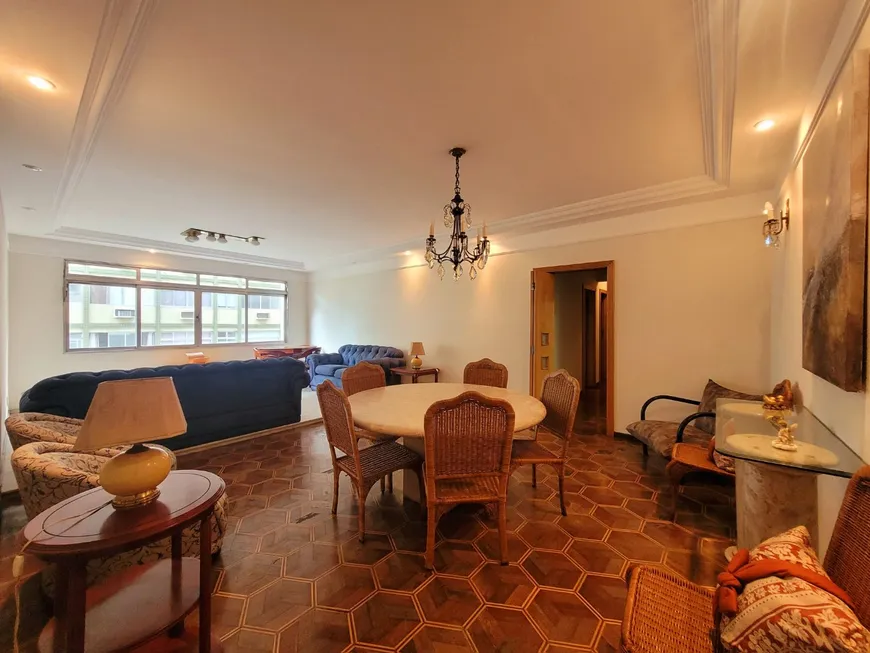 Foto 1 de Apartamento com 3 Quartos à venda, 151m² em Gonzaga, Santos