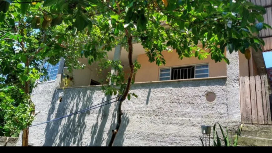 Foto 1 de Casa com 2 Quartos à venda, 200m² em Jardim Alcantara, São Gonçalo