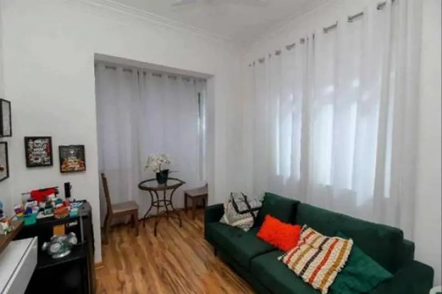 Foto 1 de Apartamento com 2 Quartos à venda, 75m² em Laranjeiras, Rio de Janeiro