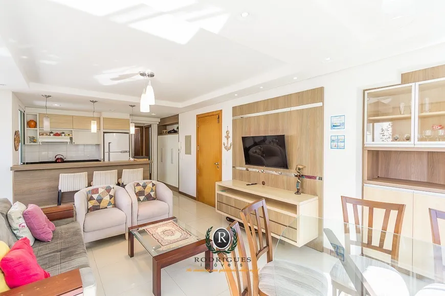 Foto 1 de Apartamento com 2 Quartos para alugar, 78m² em Praia Grande, Torres