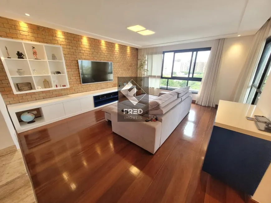Foto 1 de Apartamento com 4 Quartos à venda, 220m² em Itaigara, Salvador