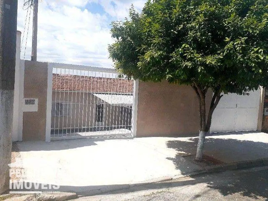 Foto 1 de Casa com 2 Quartos à venda, 105m² em Vila Lemos, Campinas