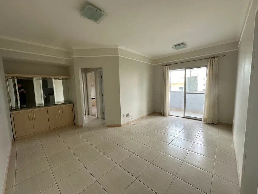 Foto 1 de Apartamento com 2 Quartos à venda, 68m² em Saraiva, Uberlândia