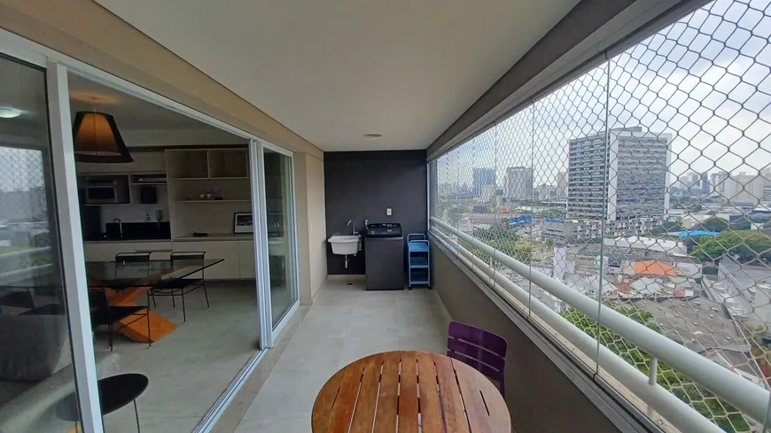 Foto 1 de Apartamento com 1 Quarto à venda, 67m² em Barra Funda, São Paulo