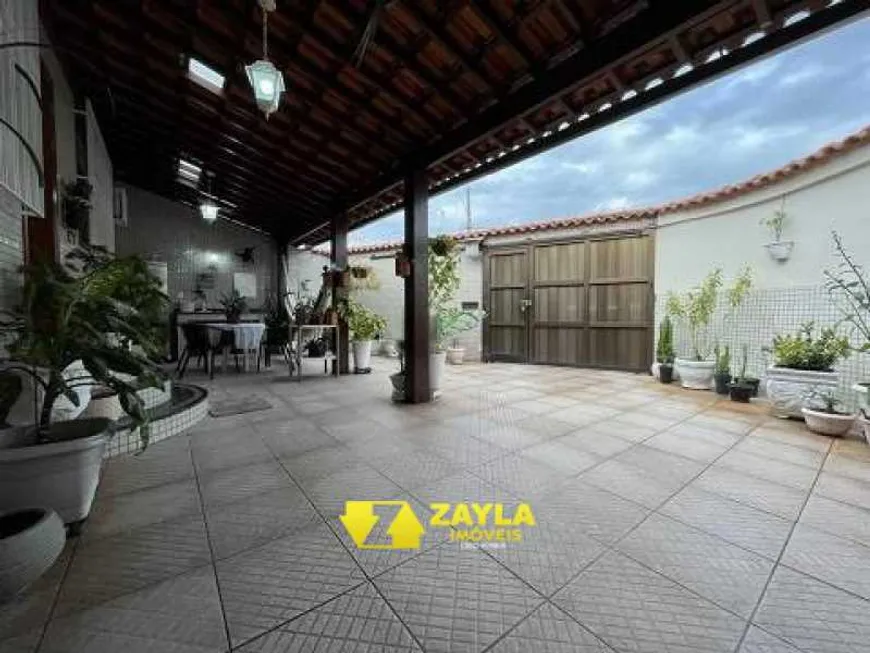 Foto 1 de Casa com 4 Quartos à venda, 208m² em Vila da Penha, Rio de Janeiro