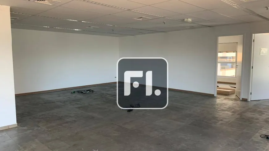 Foto 1 de Sala Comercial para alugar, 182m² em Alphaville, Barueri