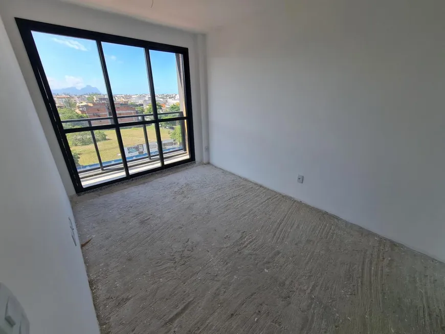 Foto 1 de Apartamento com 3 Quartos à venda, 75m² em Recreio Dos Bandeirantes, Rio de Janeiro