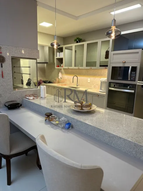 Foto 1 de Apartamento com 2 Quartos à venda, 128m² em Jurerê Internacional, Florianópolis