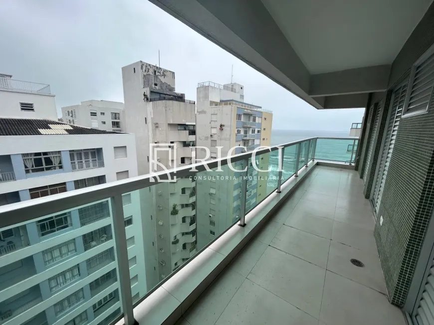 Foto 1 de Apartamento com 4 Quartos à venda, 140m² em Pitangueiras, Guarujá