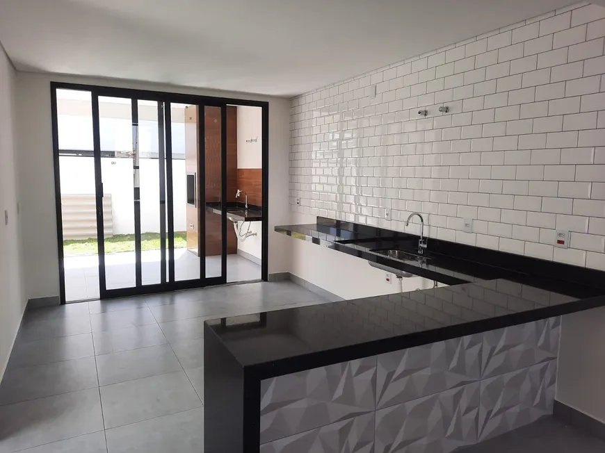 Foto 1 de Casa de Condomínio com 3 Quartos à venda, 97m² em Horto Florestal, Sorocaba