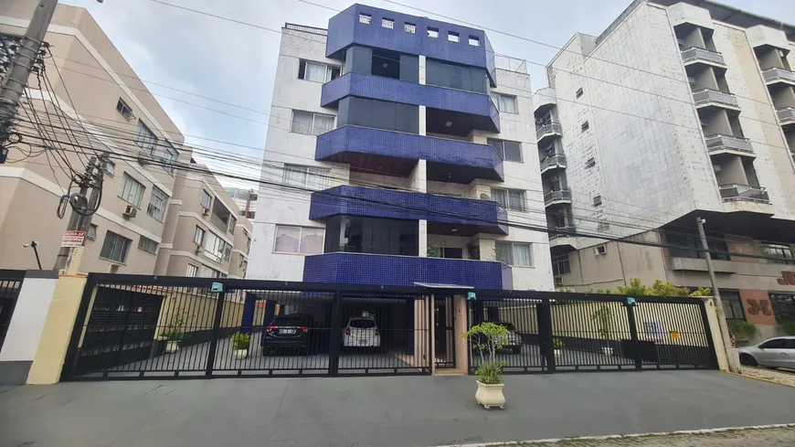 Foto 1 de Apartamento com 2 Quartos à venda, 81m² em Algodoal, Cabo Frio