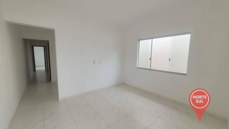 Foto 1 de Casa com 2 Quartos à venda, 64m² em Salgado Filho, Brumadinho