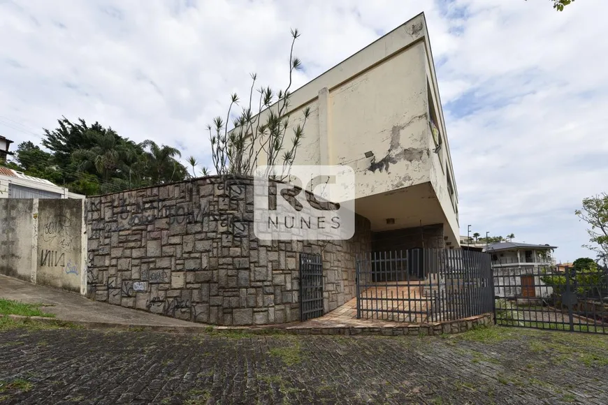 Foto 1 de Casa com 6 Quartos à venda, 679m² em Mangabeiras, Belo Horizonte