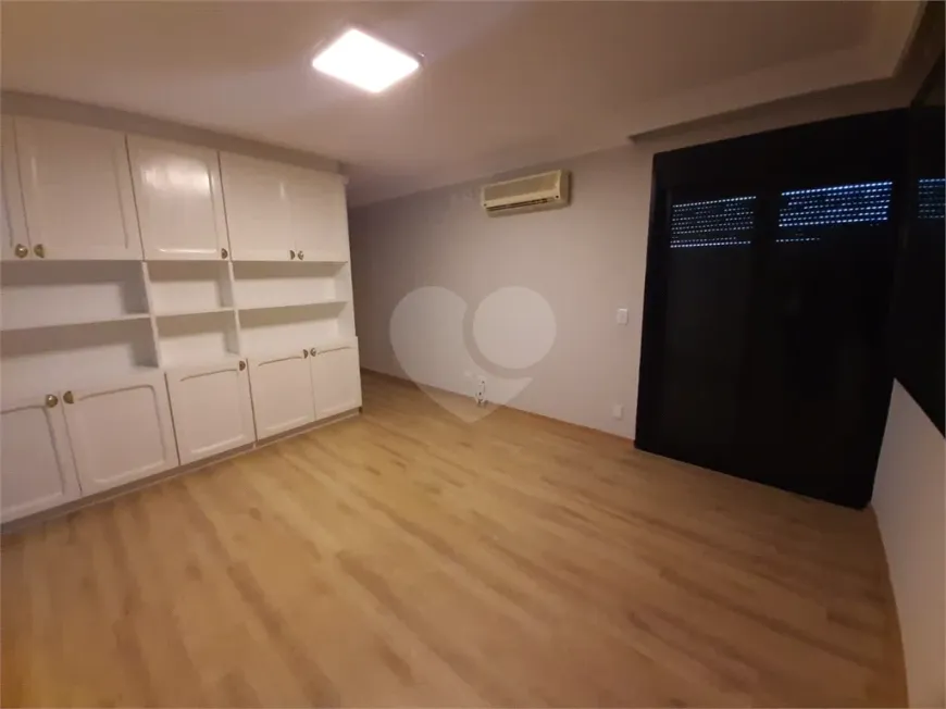 Foto 1 de Apartamento com 10 Quartos à venda, 490m² em Santana, São Paulo