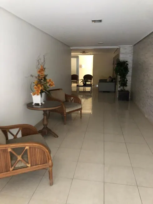 Foto 1 de Apartamento com 3 Quartos para alugar, 130m² em Tambaú, João Pessoa