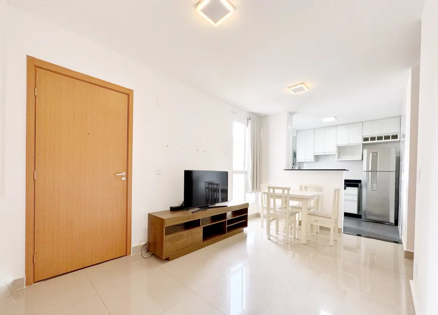 Foto 1 de Apartamento com 2 Quartos à venda, 40m² em Morro Santana, Porto Alegre