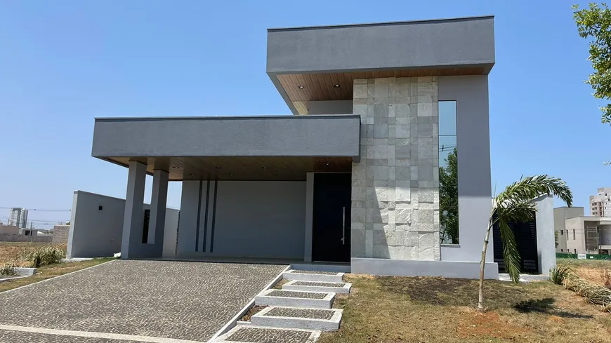 Foto 1 de Casa de Condomínio com 3 Quartos à venda, 203m² em Plano Diretor Sul, Palmas