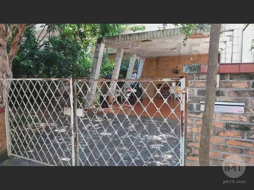 Foto 1 de Casa com 3 Quartos à venda, 395m² em Jardim Luzitânia, São Paulo