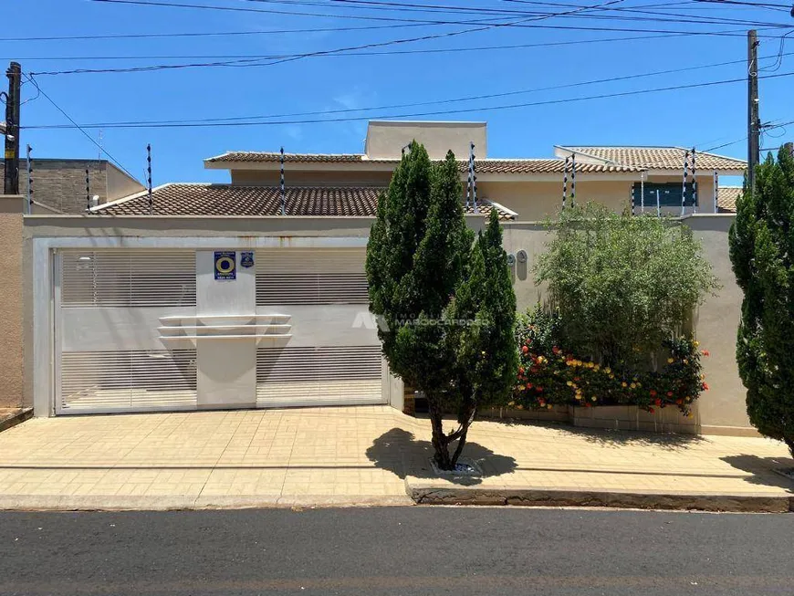 Foto 1 de Casa com 3 Quartos à venda, 250m² em Residencial Macedo Teles I, São José do Rio Preto