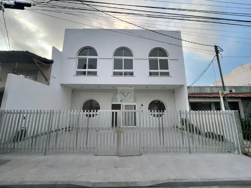 Foto 1 de à venda, 655m² em Treze de Julho, Aracaju