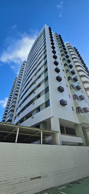 Foto 1 de Apartamento com 3 Quartos à venda, 104m² em Boa Viagem, Recife