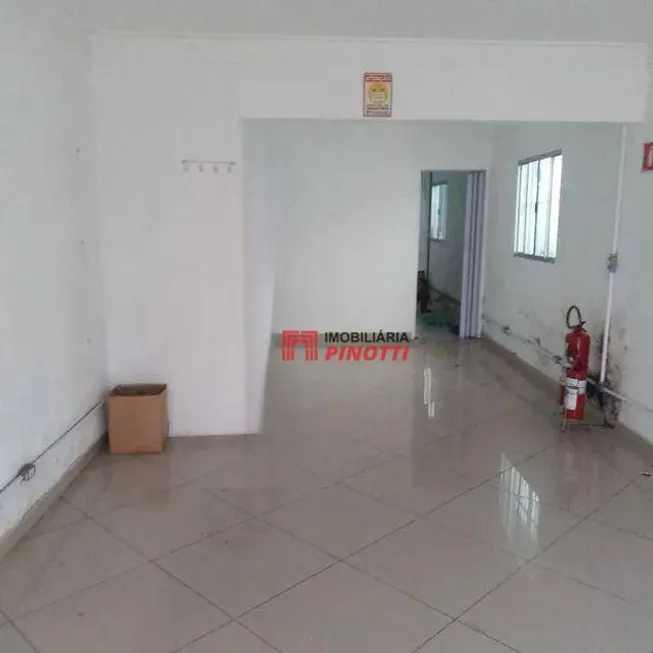 Foto 1 de Ponto Comercial para alugar, 120m² em Taboão, São Bernardo do Campo