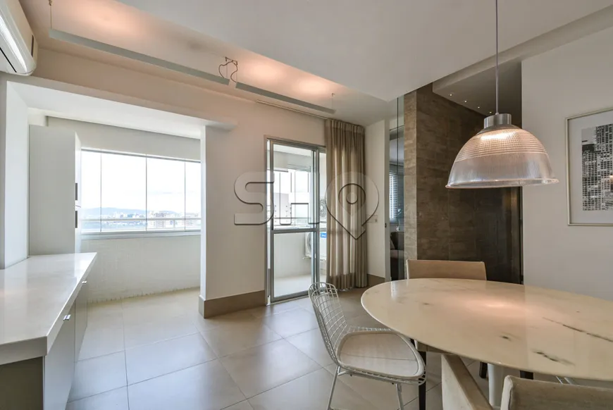 Foto 1 de Apartamento com 1 Quarto à venda, 62m² em Barra Funda, São Paulo
