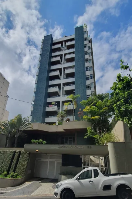 Foto 1 de Apartamento com 3 Quartos à venda, 207m² em Centro, Juiz de Fora