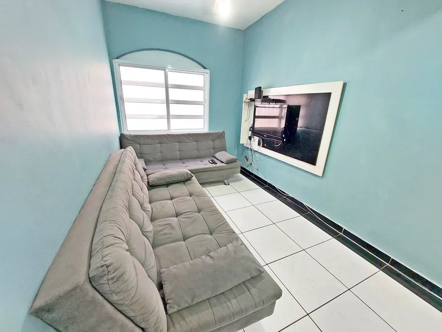 Foto 1 de Apartamento com 1 Quarto à venda, 50m² em Vila Tupi, Praia Grande