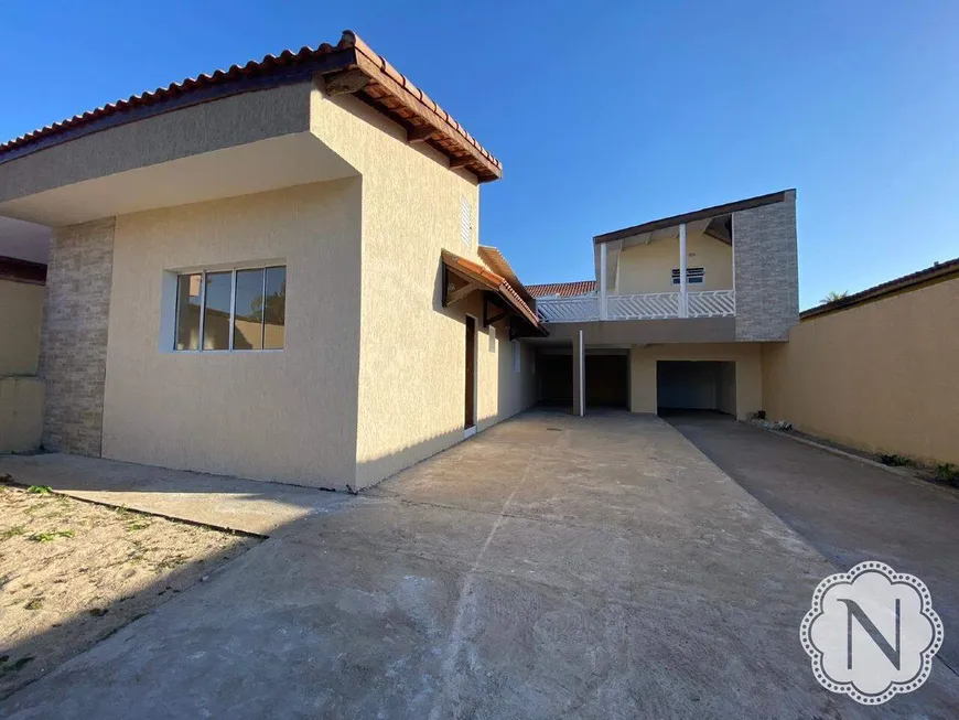 Foto 1 de Casa com 3 Quartos à venda, 212m² em , Itanhaém