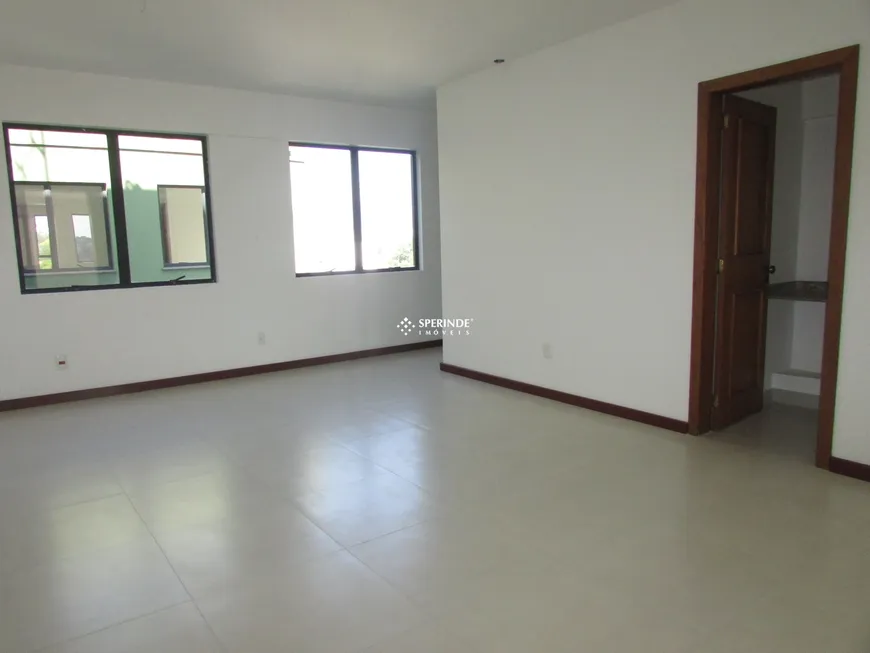 Foto 1 de Sala Comercial para alugar, 133m² em Passo D areia, Porto Alegre