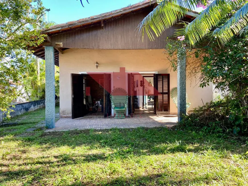 Foto 1 de Casa com 3 Quartos à venda, 113m² em Balneário Califórnia, Caraguatatuba