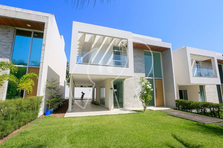 Foto 1 de Casa de Condomínio com 3 Quartos à venda, 229m² em Sabiaguaba, Fortaleza