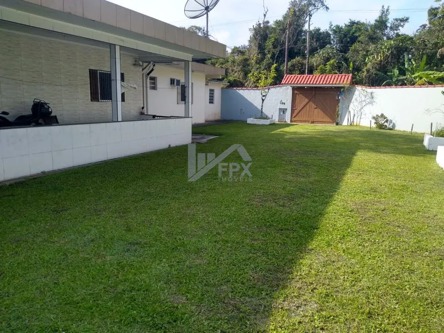 Foto 1 de Fazenda/Sítio com 3 Quartos à venda, 2995m² em Indaiá, Itanhaém