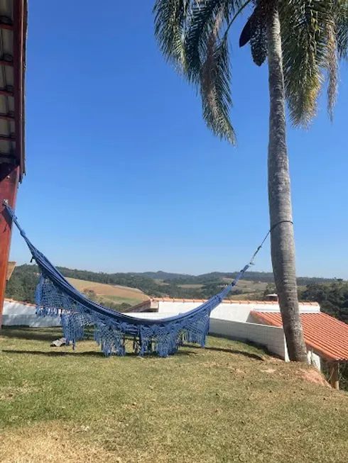 Foto 1 de Fazenda/Sítio com 3 Quartos à venda, 250m² em Freguesia da Escada, Guararema