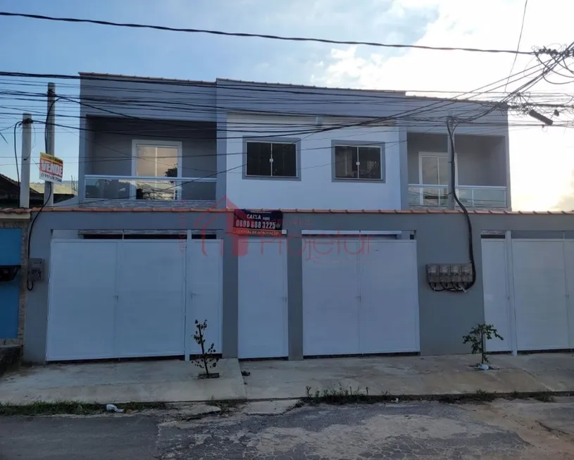 Foto 1 de Casa com 2 Quartos à venda, 77m² em Comendador Soares, Nova Iguaçu