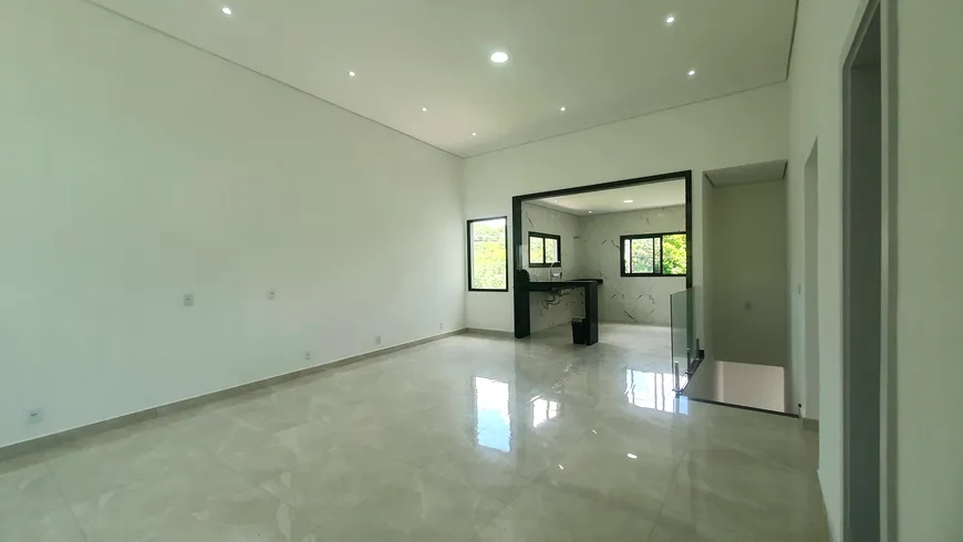 Foto 1 de Casa de Condomínio com 3 Quartos à venda, 170m² em Roncáglia, Valinhos