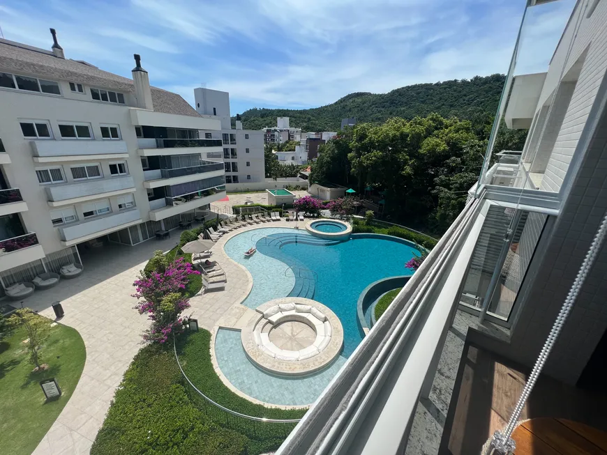 Foto 1 de Cobertura com 3 Quartos à venda, 190m² em Jurerê Internacional, Florianópolis