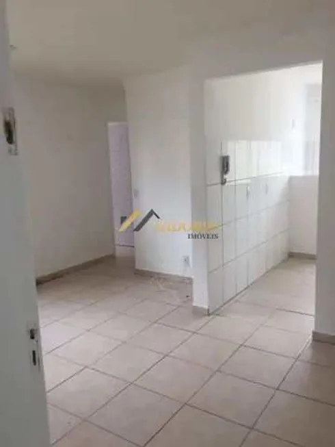 Foto 1 de Apartamento com 2 Quartos à venda, 40m² em Santa Cândida, Curitiba