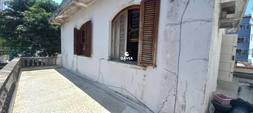 Foto 1 de Casa com 4 Quartos à venda, 304m² em Itararé, São Vicente