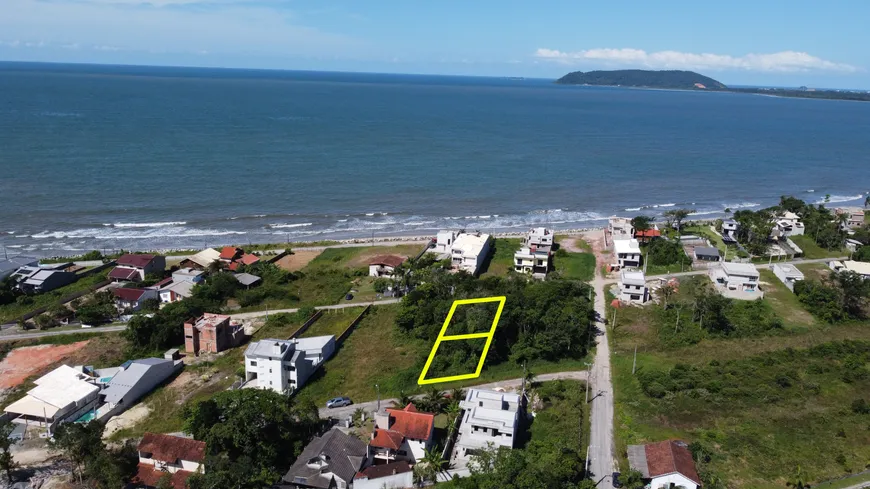 Foto 1 de Lote/Terreno à venda, 750m² em Rosa dos Ventos, Itapoá