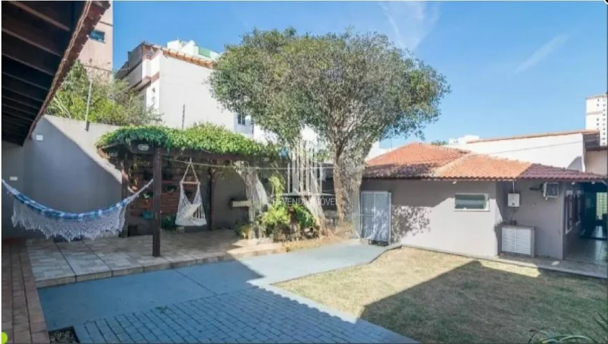 Foto 1 de Sobrado com 3 Quartos à venda, 251m² em Vila Eldizia, Santo André